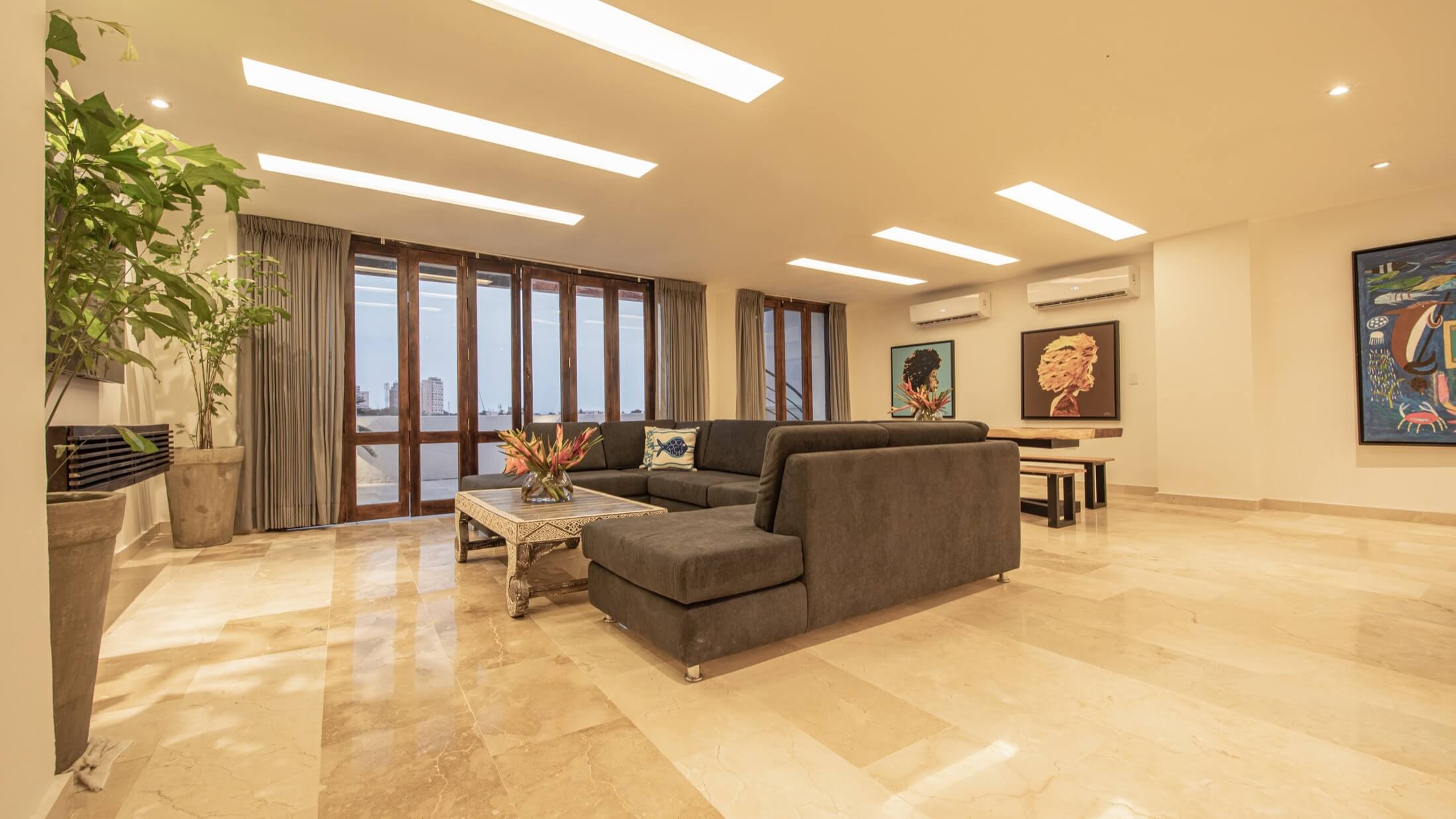 Casa Arsenal social area